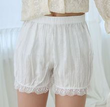 Белые хлопковые панталоны с кружевом 