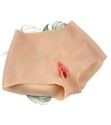 Накладная вагина в шортиках